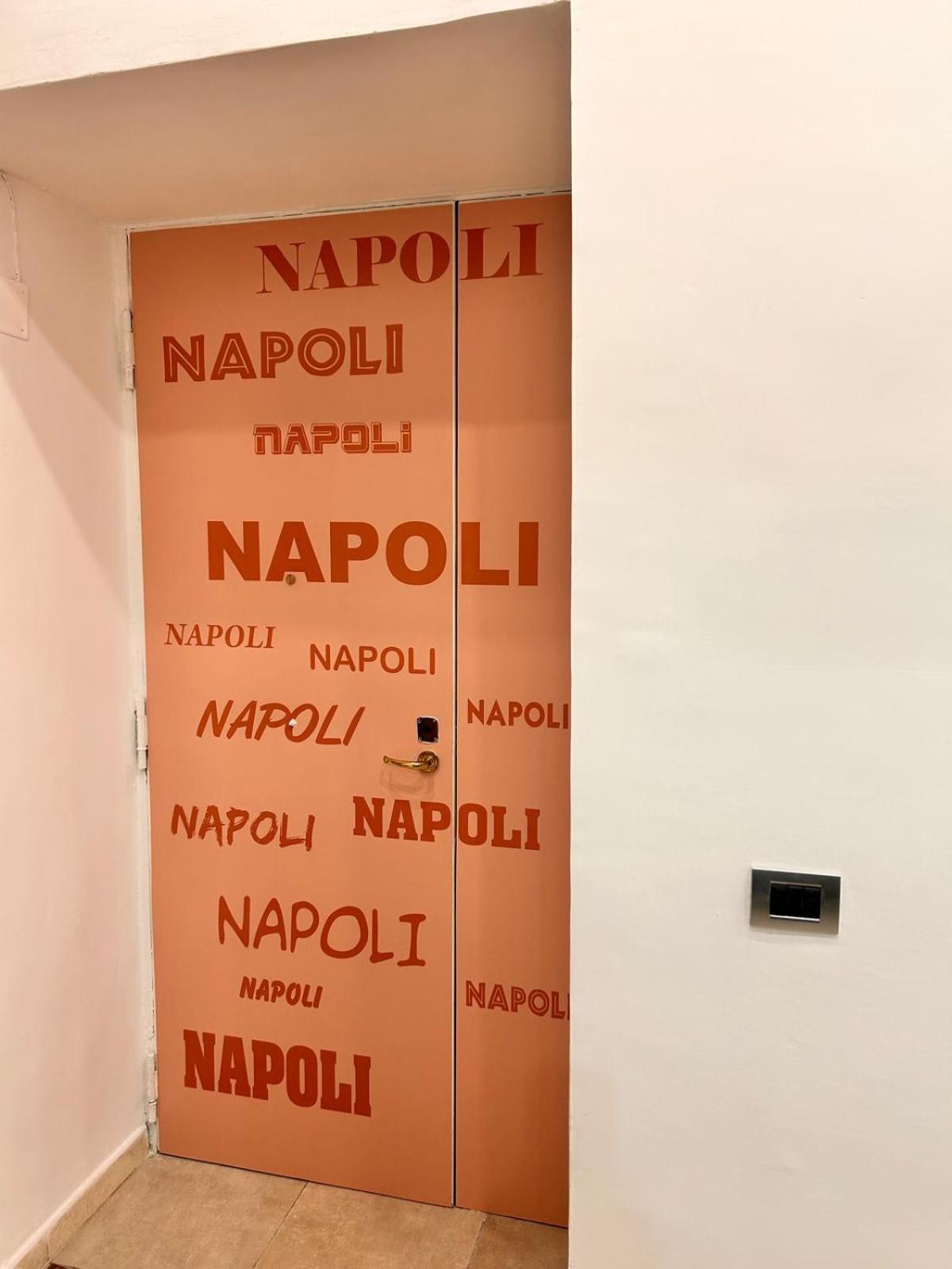 Suite Conte Poderico Naples Exterior photo