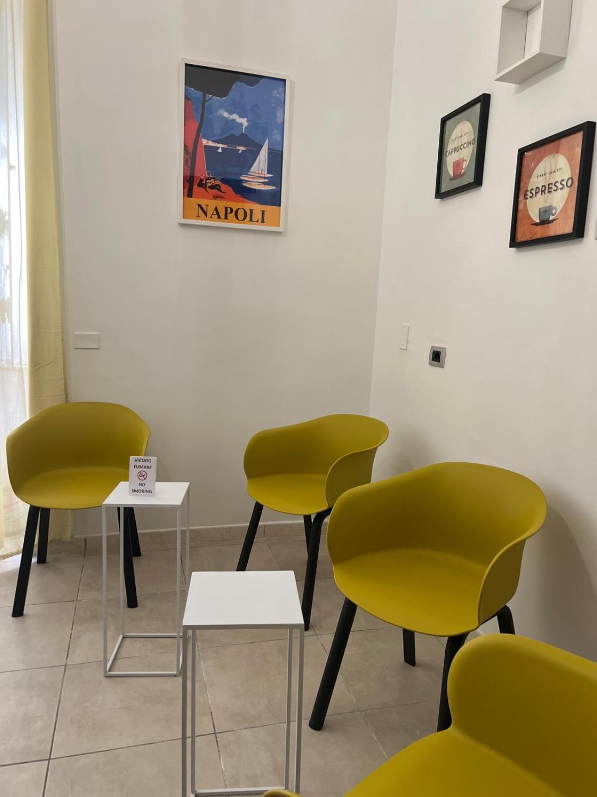 Suite Conte Poderico Naples Exterior photo