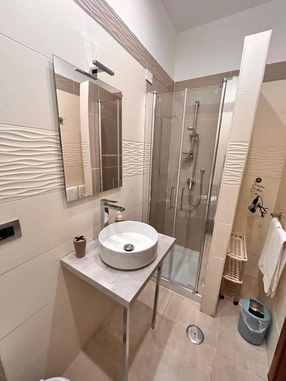 Suite Conte Poderico Naples Exterior photo